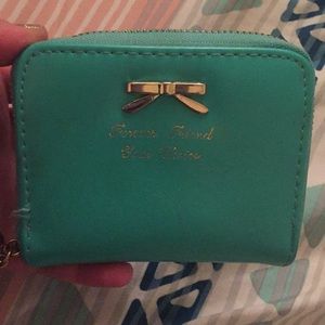 Small wallet for spring